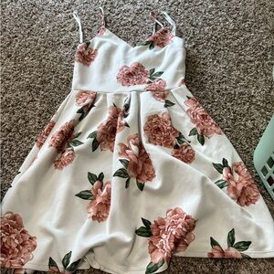 Floral Dress in White and Pink
